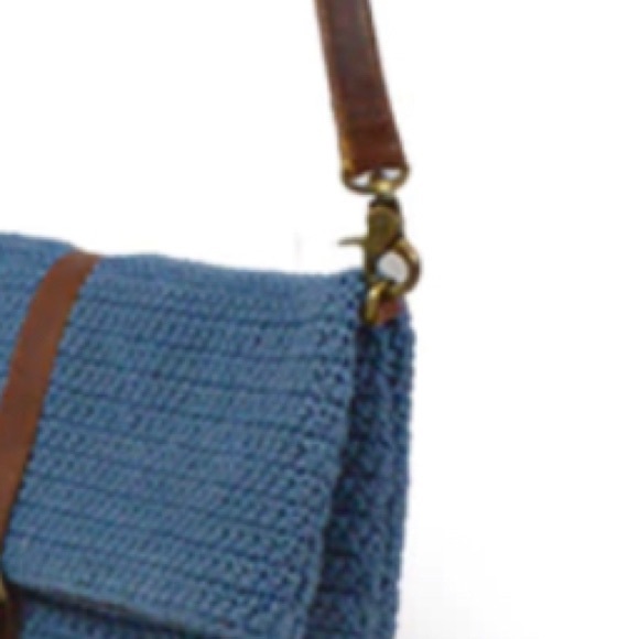 Anabaglish Yolanda Blue Knit Fold-over Crossbody - Picture 7 of 10